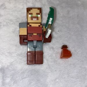 Minecraft Collectable 3.25” Hal Figure Plastic Gamer Fan With Accessories